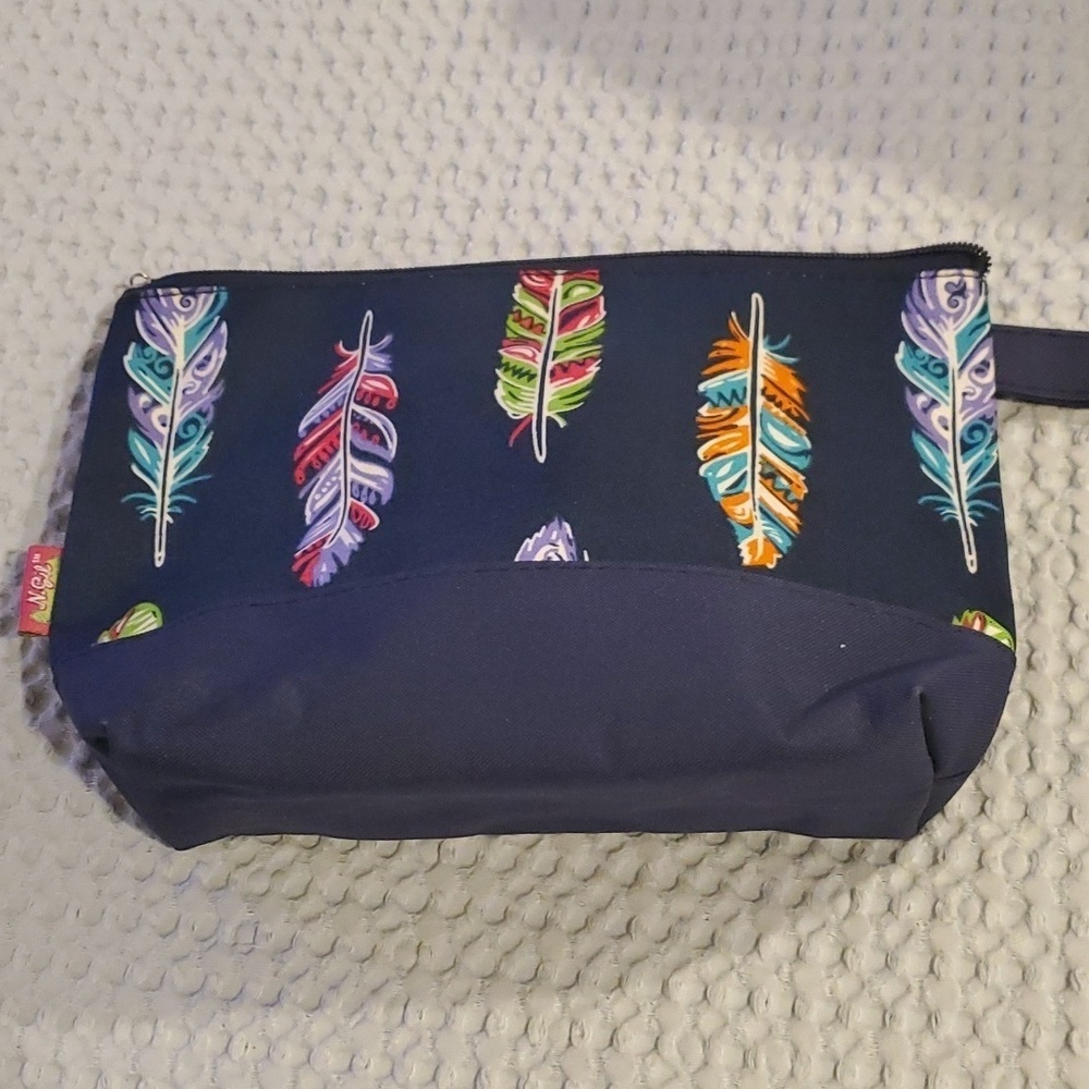 N Gil makeup bag (37)